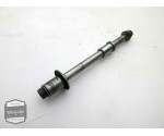 Suzuki GSX600F voorwielas / voorwiel as / voor wiel / wielas